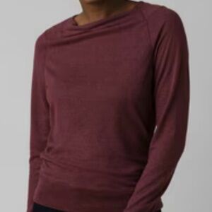 Prana Women’s Analia Cozy Up Top Maroon